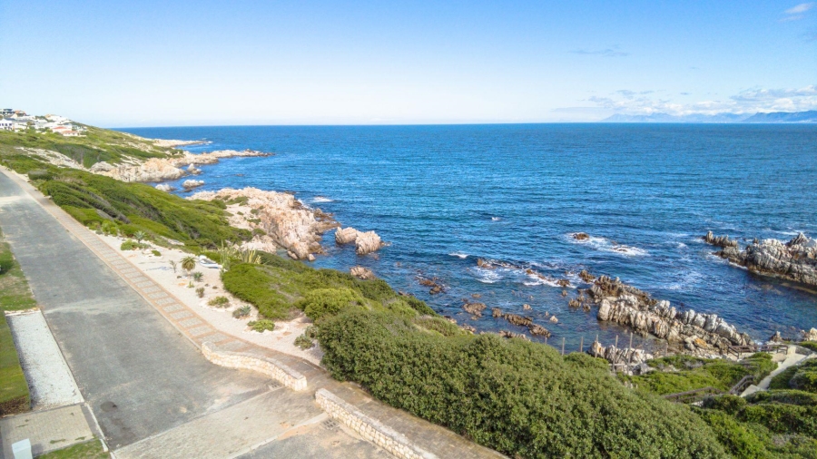 2 Bedroom Property for Sale in De Kelders Western Cape